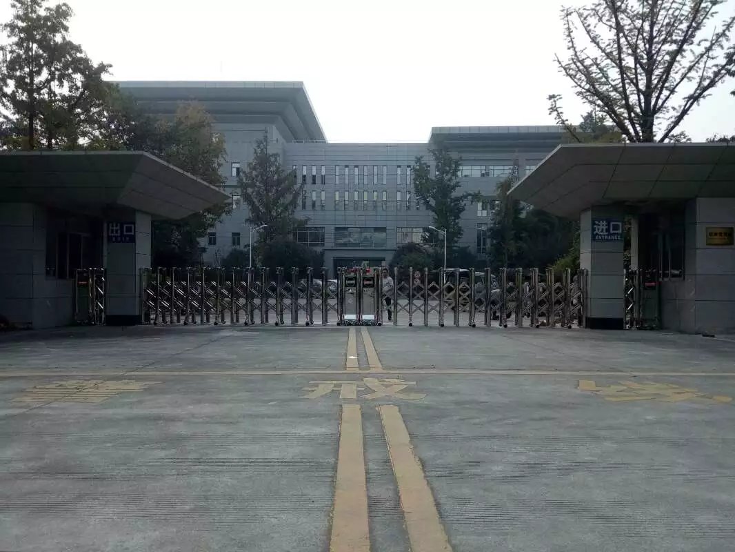 隰县隰县四川消防总队伸缩门